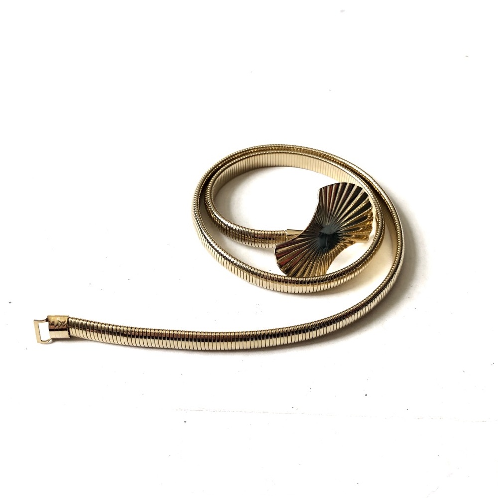 Vintage Thin Gold Stretchy Ribbed Belt 27-32 W